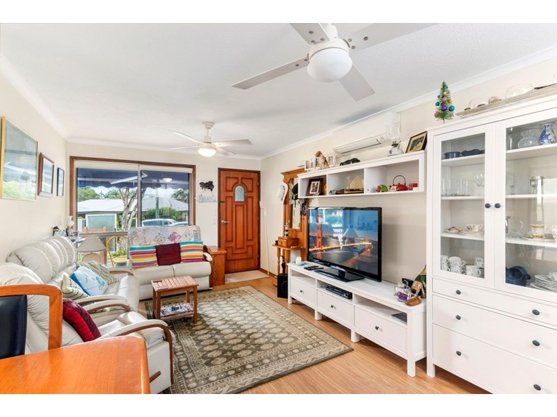 1/6 Weeumba Street, Currumbin QLD 4223