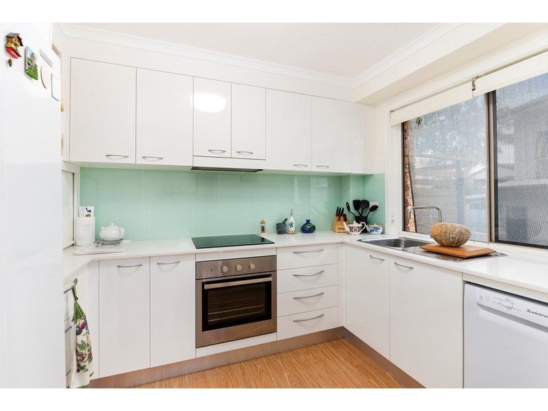 1/6 Weeumba Street, Currumbin QLD 4223
