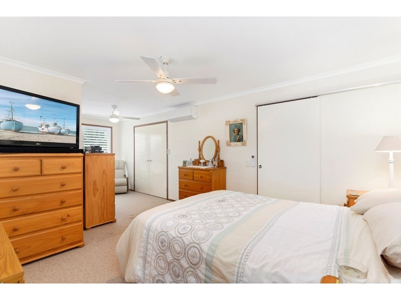 1/6 Weeumba Street, Currumbin QLD 4223
