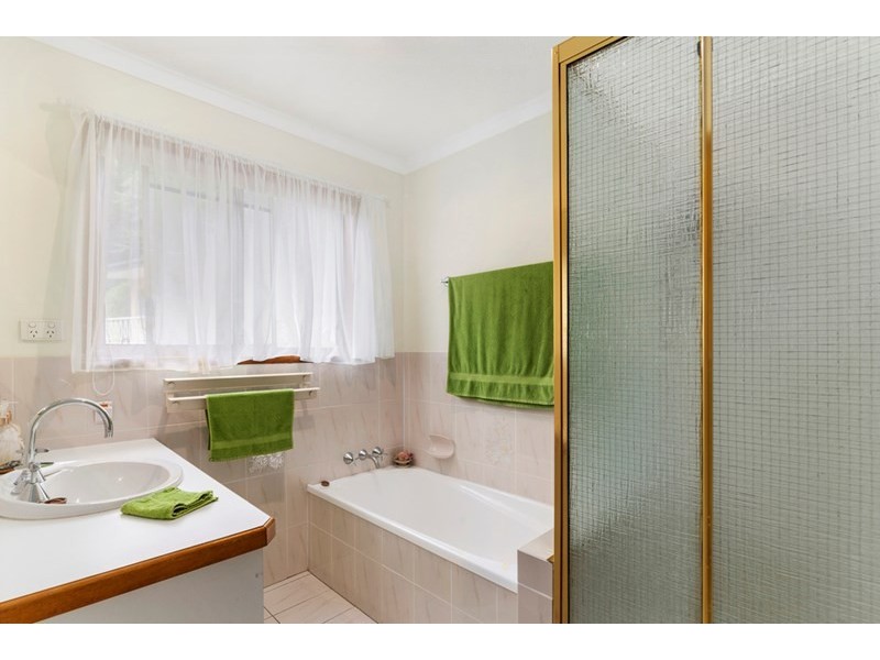 1/6 Weeumba Street, Currumbin QLD 4223