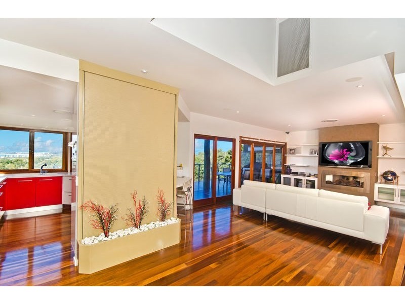 65 Crest Drive, Currumbin QLD 4223