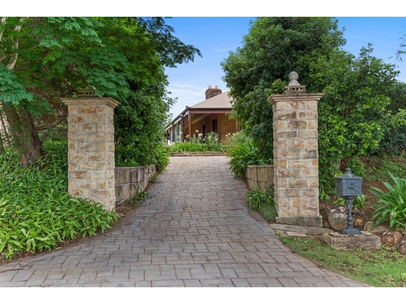 5 Westminster Boulevard, Elanora QLD 4221