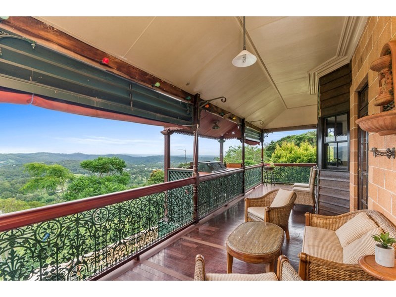 5 Westminster Boulevard, Elanora QLD 4221