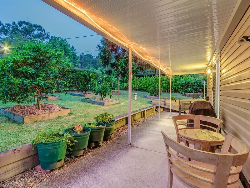 11 Kimmuli Drive, Elanora QLD 4221