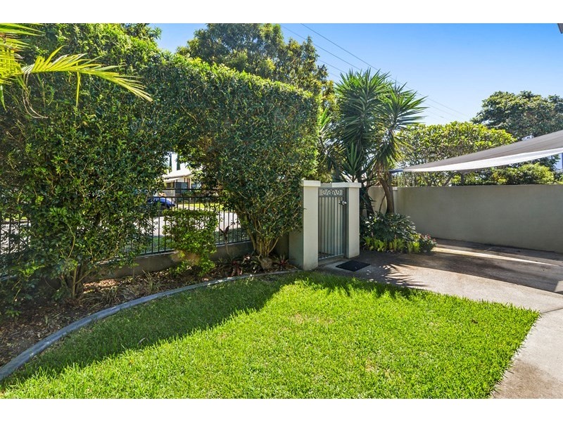 1/34 Hawaii Avenue, Palm Beach QLD 4221