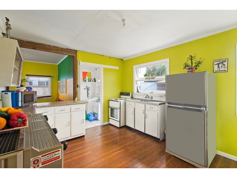 281 Adina Avenue, Bilinga QLD 4225