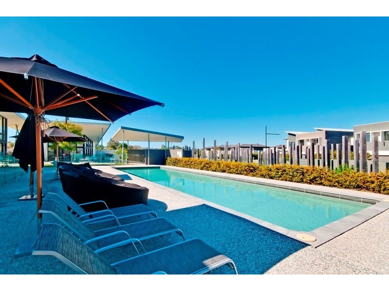 32/2 Inland Drive, Tugun QLD 4224