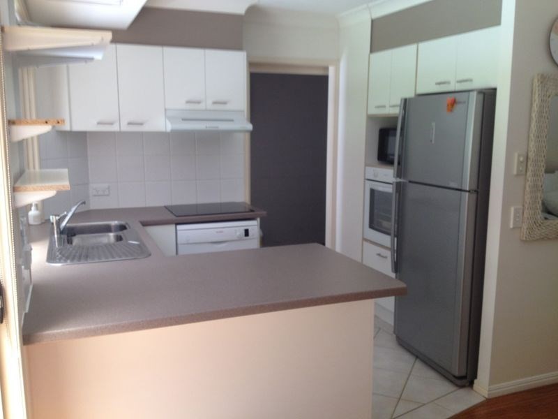 6/9 Kingia Court, Burleigh Heads QLD 4220