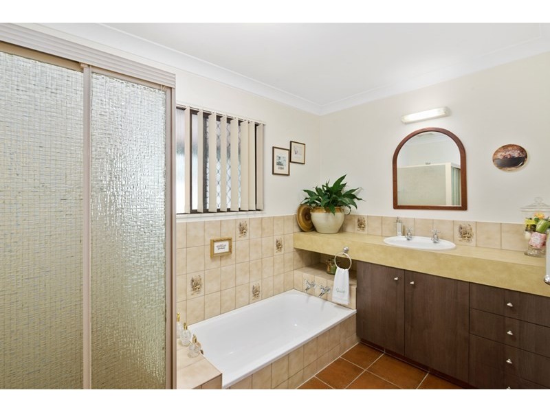 63 Trees Road, Tallebudgera QLD 4228