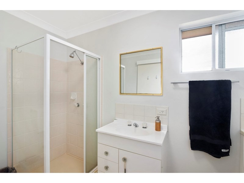 9/11 Nalla Court, Palm Beach QLD 4221