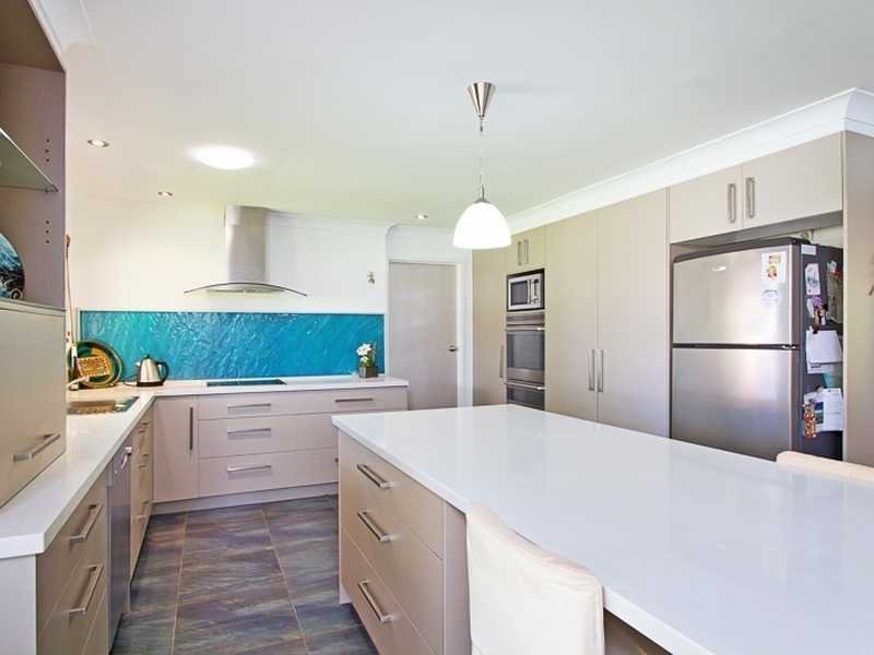 8 Tierney Drive, Currumbin Waters QLD 4223