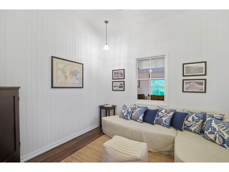 266 Tallebudgera Creek Road, Tallebudgera Valley QLD 4228
