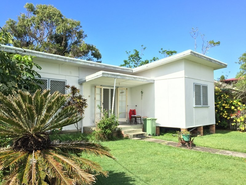 33 Tugun Street, Tugun QLD 4224