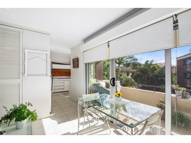 8/144 Pacific Parade, Bilinga QLD 4225