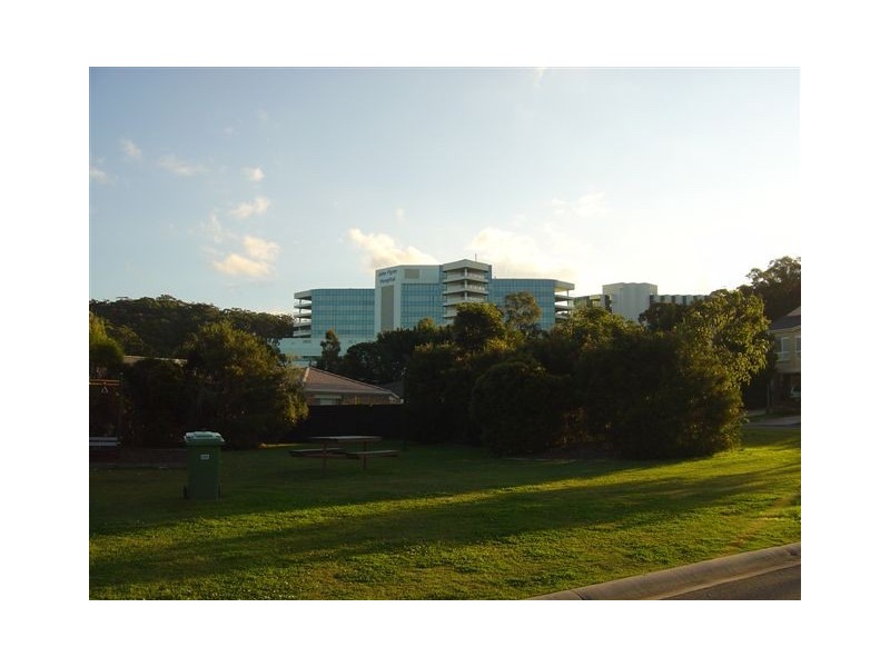 1/1 Admiral Crescent, Tugun QLD 4224