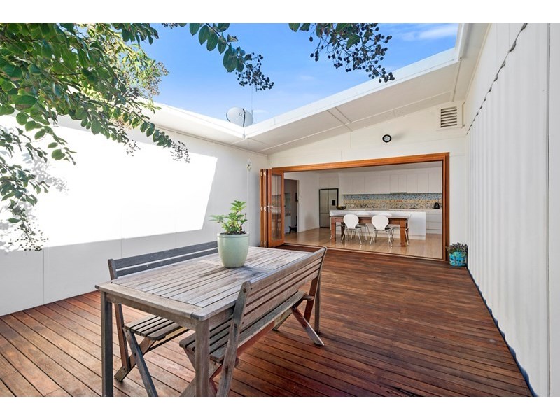 312 Adina Avenue, Bilinga QLD 4225