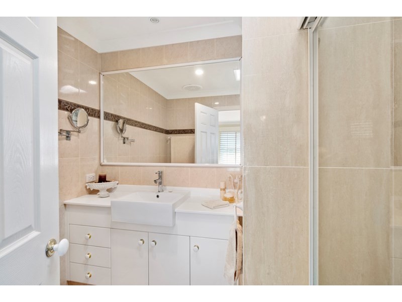 2/30 Hawaii Avenue, Palm Beach QLD 4221