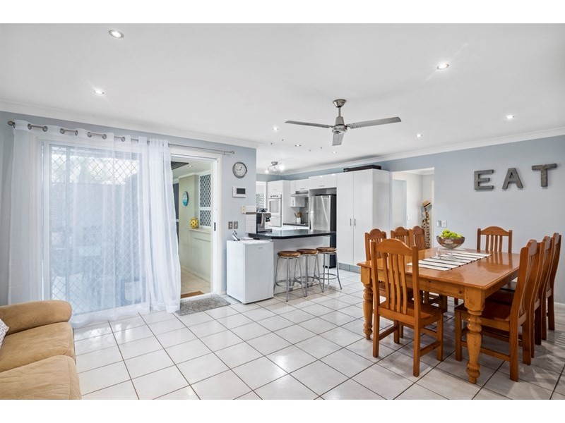 34 Bergamont Street, Elanora QLD 4221