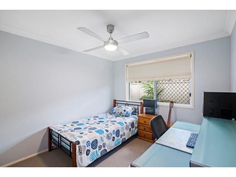 34 Bergamont Street, Elanora QLD 4221