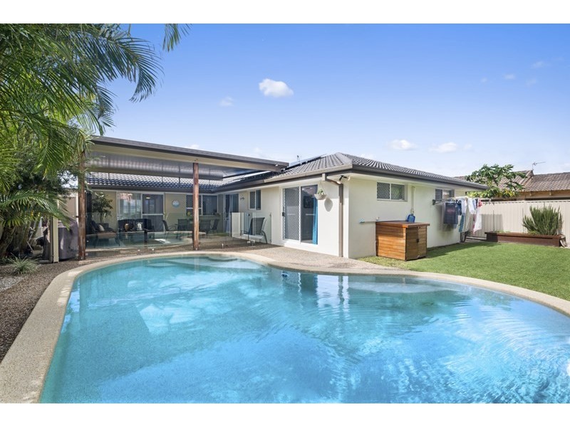 34 Bergamont Street, Elanora QLD 4221