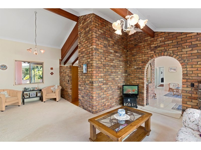 58 Ware Drive, Currumbin Waters QLD 4223