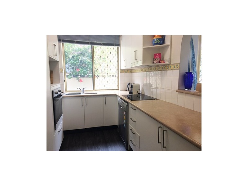 1/4 Teemangum Street, Tugun QLD 4224