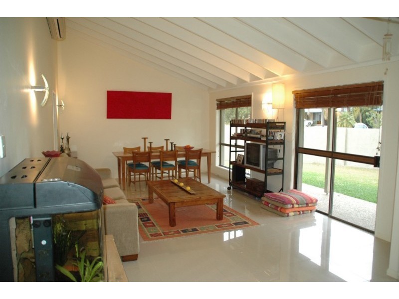 Palm Beach QLD 4221