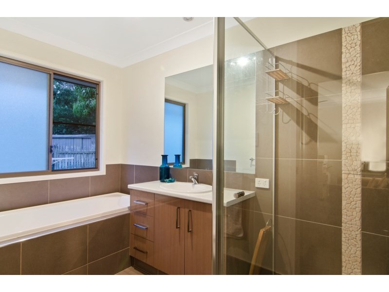 18 Aethalia Street, Currumbin Waters QLD 4223