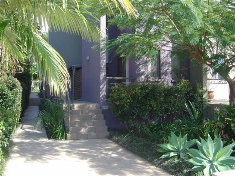 4/77 Mclean Street, Coolangatta QLD 4225