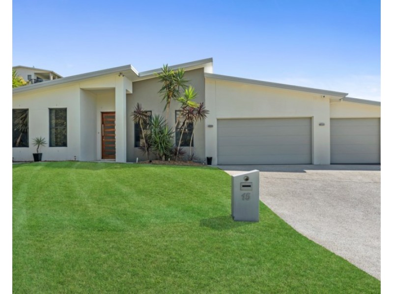 15 Laceflower Court, Reedy Creek QLD 4227