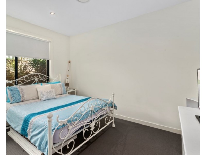 15 Laceflower Court, Reedy Creek QLD 4227