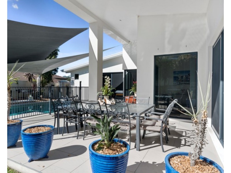 15 Laceflower Court, Reedy Creek QLD 4227