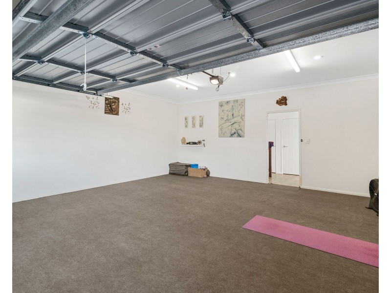 1/23 Hawaii Avenue, Palm Beach QLD 4221