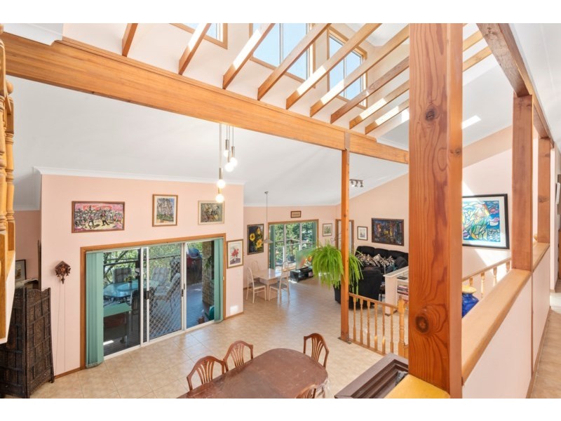 6 Hyden Court, Elanora QLD 4221