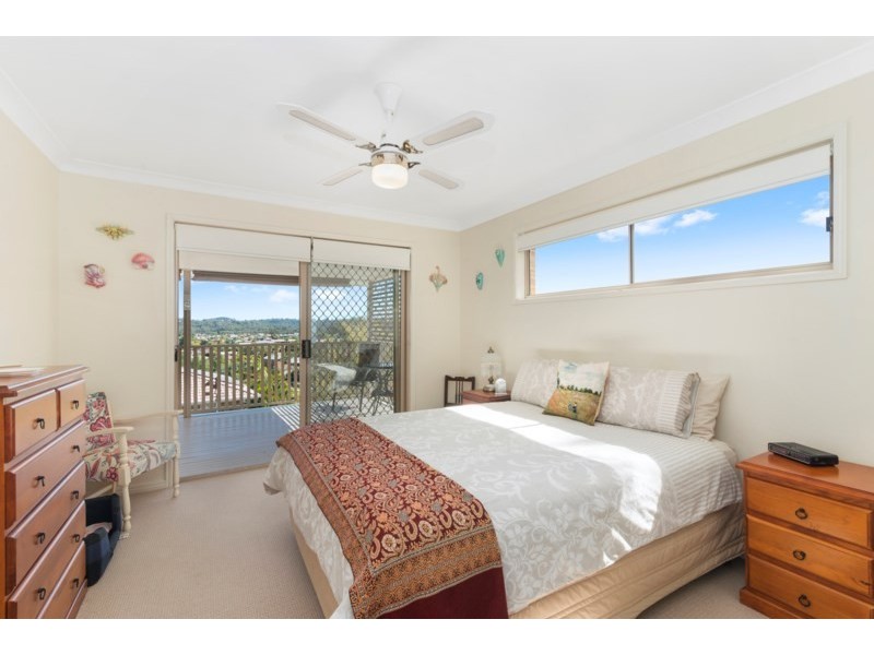 10 Bunbury Court, Elanora QLD 4221