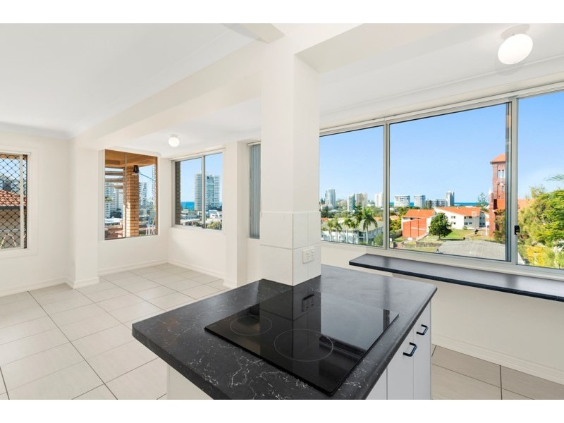 4/46 Garrick Street, Coolangatta QLD 4225
