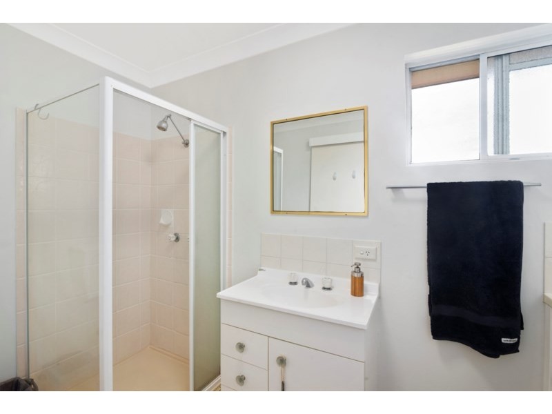 9/11 Nalla Court, Palm Beach QLD 4221