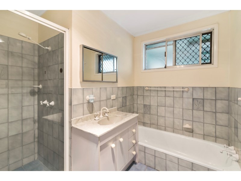 341 Adina Avenue, Bilinga QLD 4225