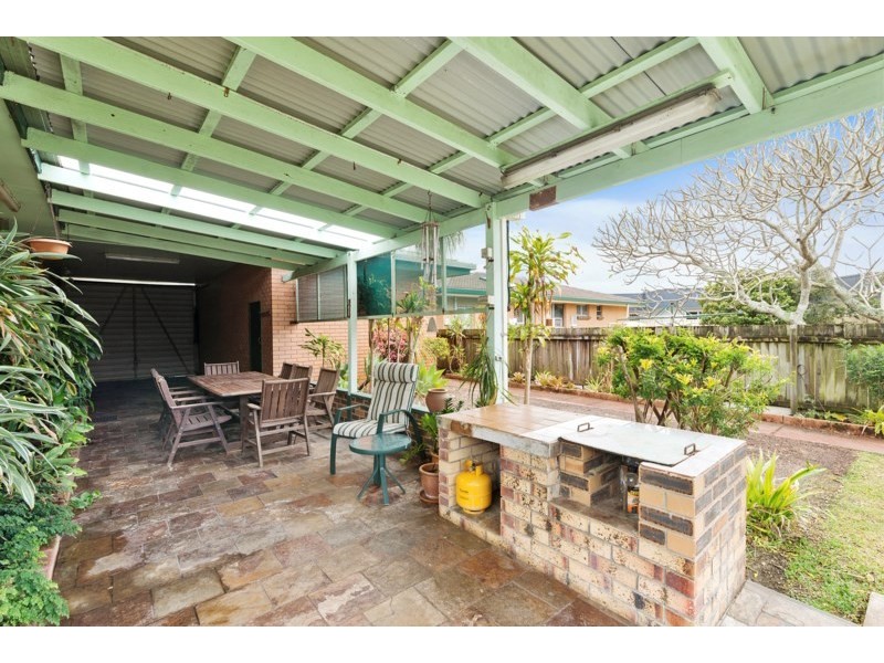 341 Adina Avenue, Bilinga QLD 4225