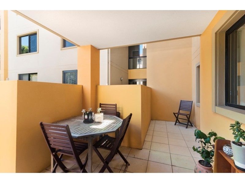 5/3 Millers Drive, Tugun QLD 4224