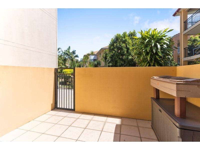 5/3 Millers Drive, Tugun QLD 4224
