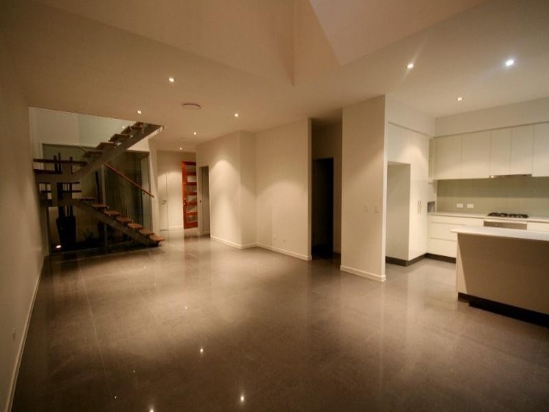 1/6 Barracuda Court, Palm Beach QLD 4221