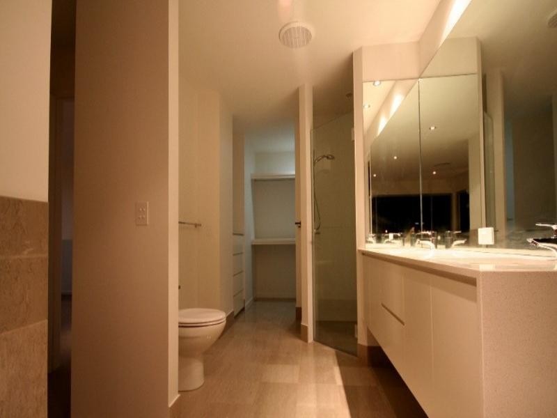 1/6 Barracuda Court, Palm Beach QLD 4221