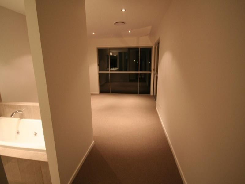 1/6 Barracuda Court, Palm Beach QLD 4221