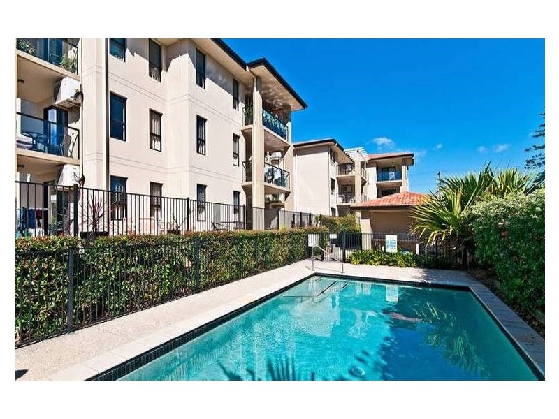 14/111-113 Golden Four Drive, Bilinga QLD 4225