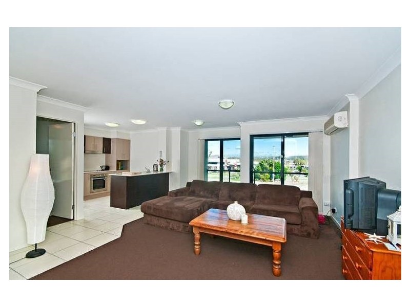 14/111-113 Golden Four Drive, Bilinga QLD 4225