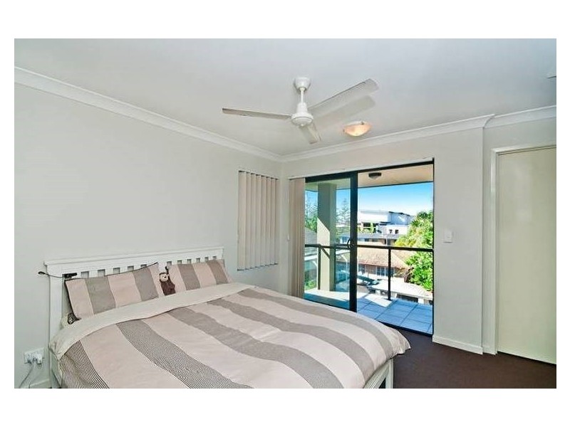 14/111-113 Golden Four Drive, Bilinga QLD 4225