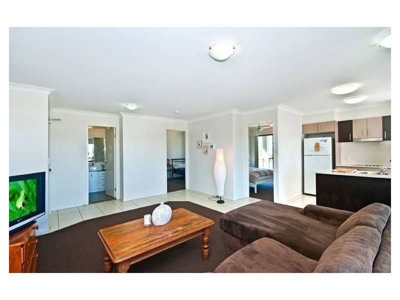 14/111-113 Golden Four Drive, Bilinga QLD 4225