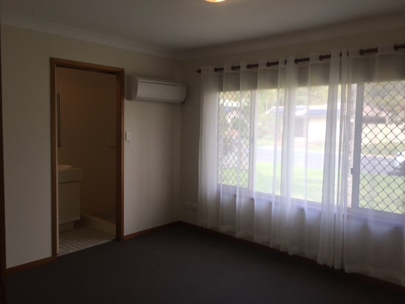 6 Balsa Street, Elanora QLD 4221