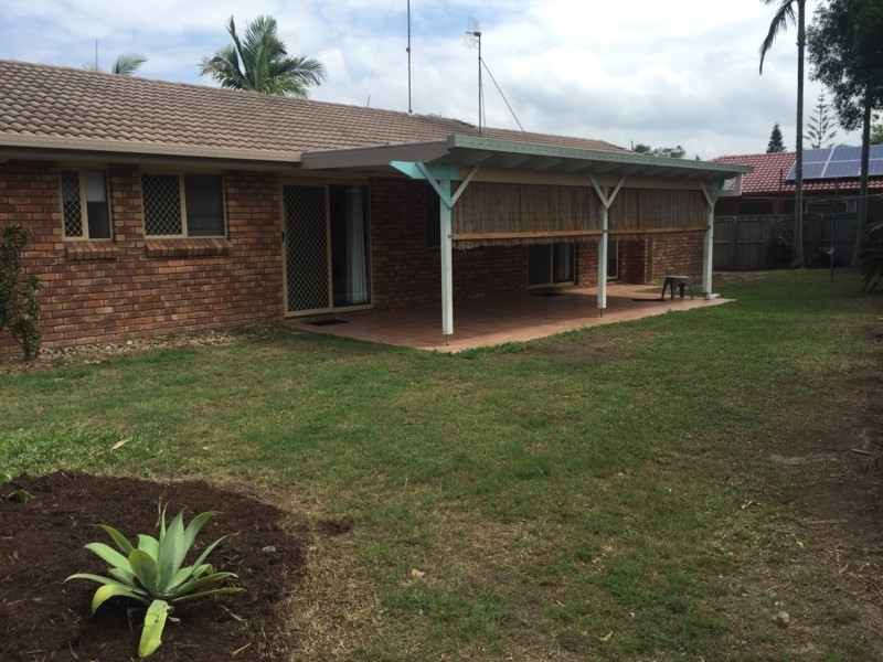 6 Balsa Street, Elanora QLD 4221